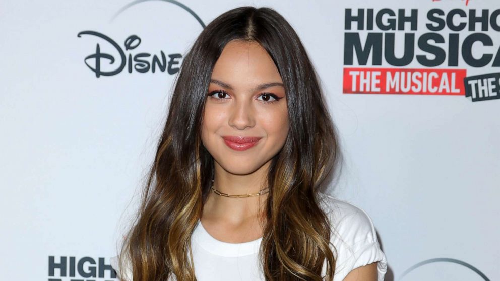 olivia rodrigo height