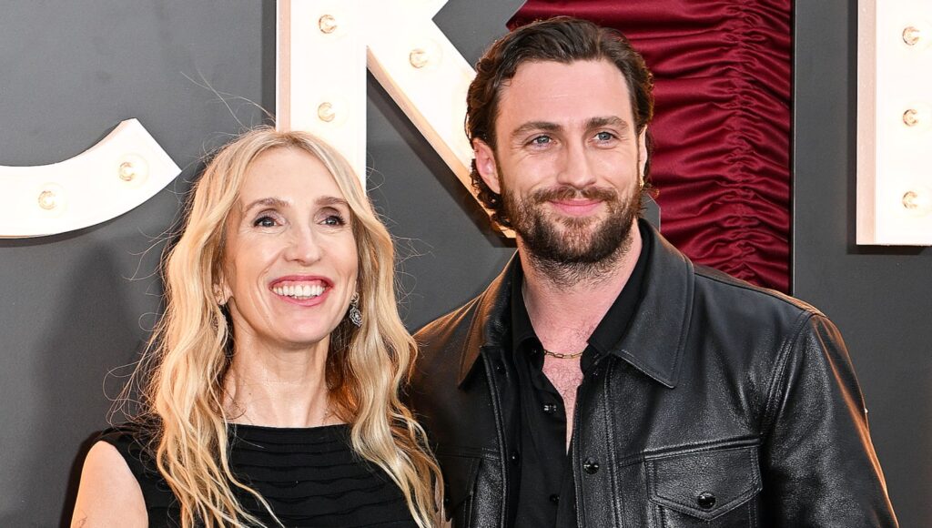 aaron taylor johnson wife