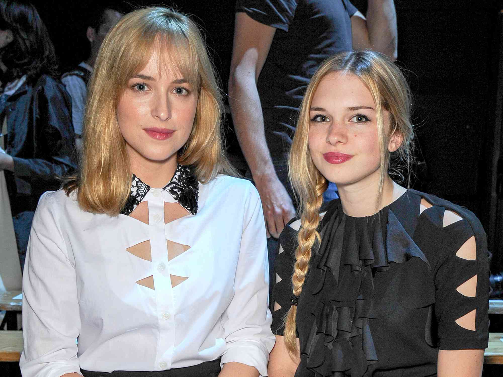 dakota johnson siblings