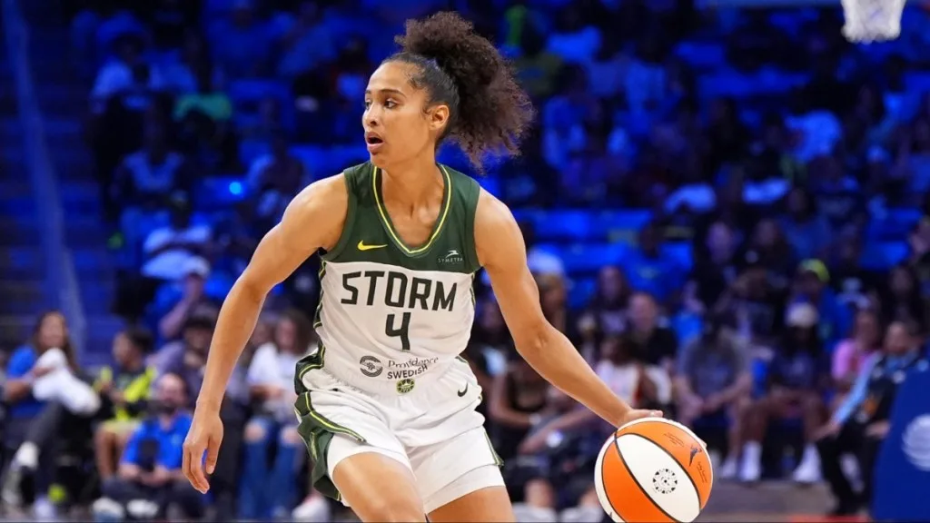skylar diggins-smith husband