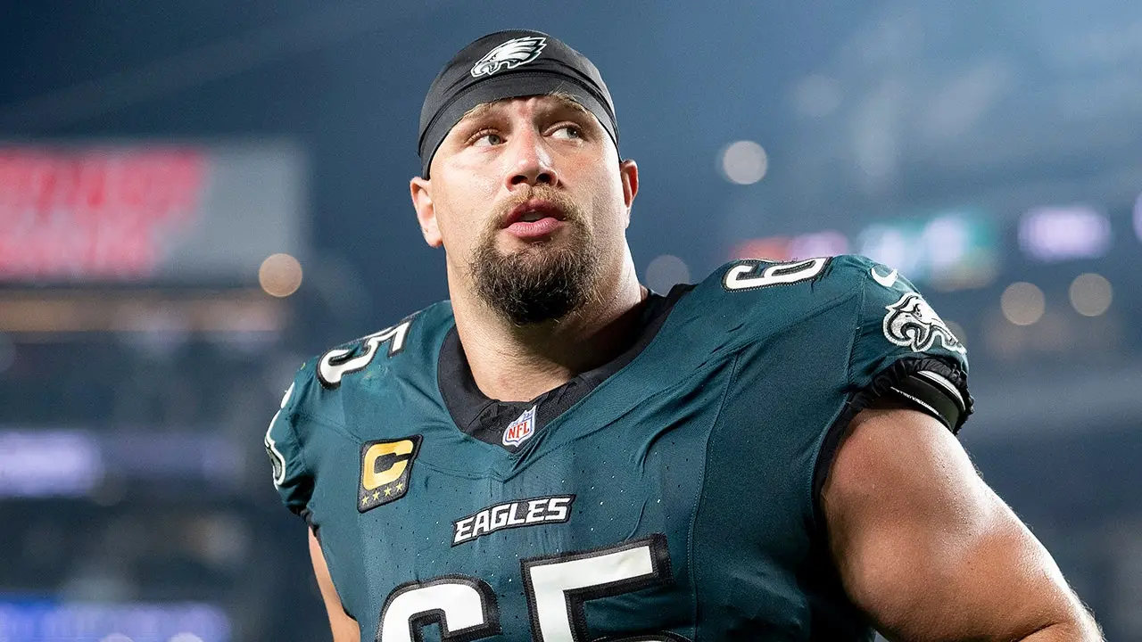 Lane Johnson Injury